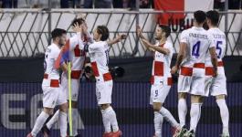 通过提供现 通过提供现